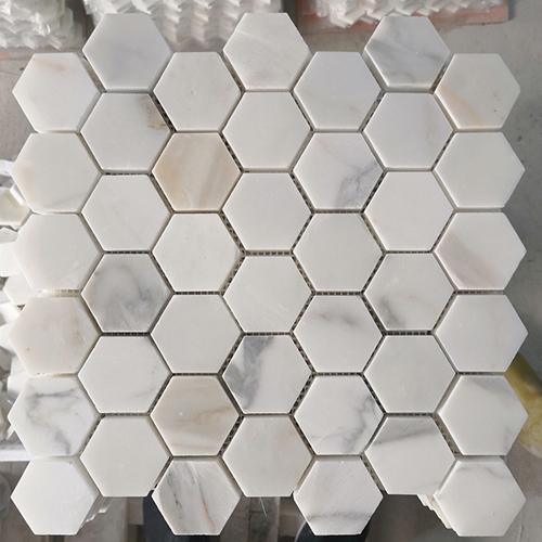 Calacatta gold mosaic 002.jpg