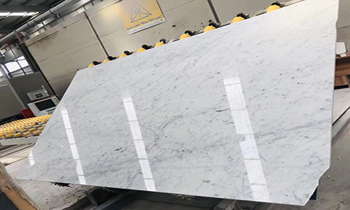 Carrara white slabs 2.jpg